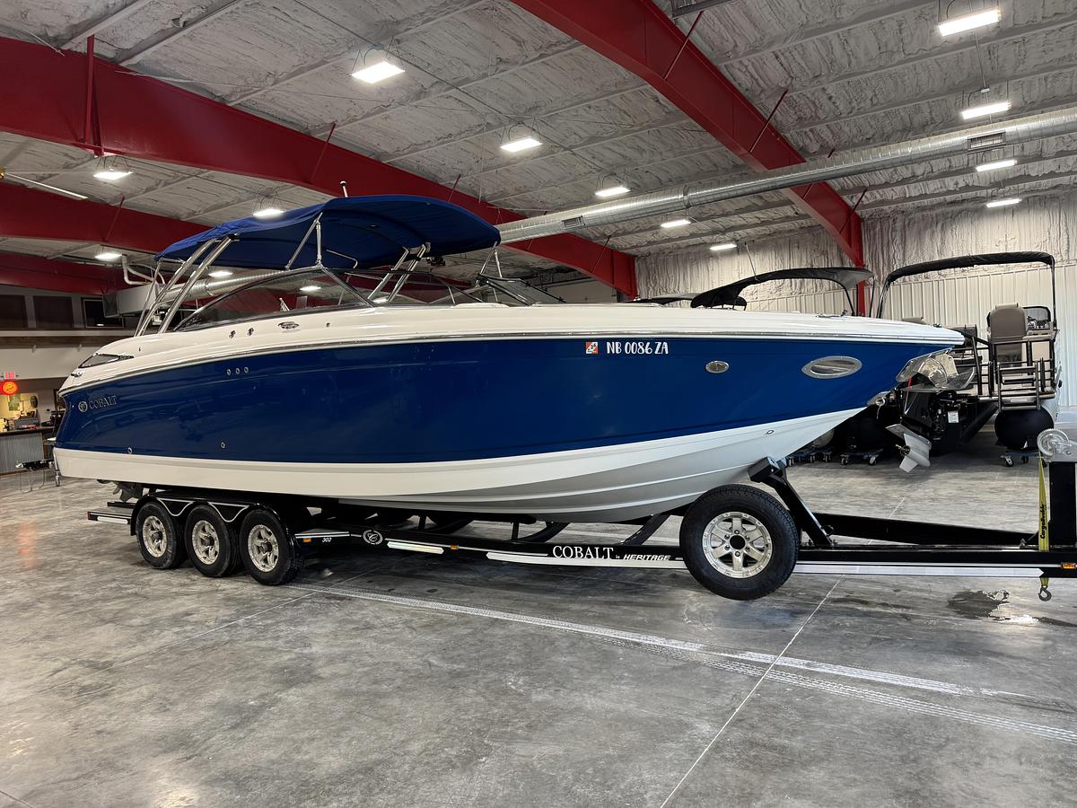 Used 2011 Cobalt 302 BR