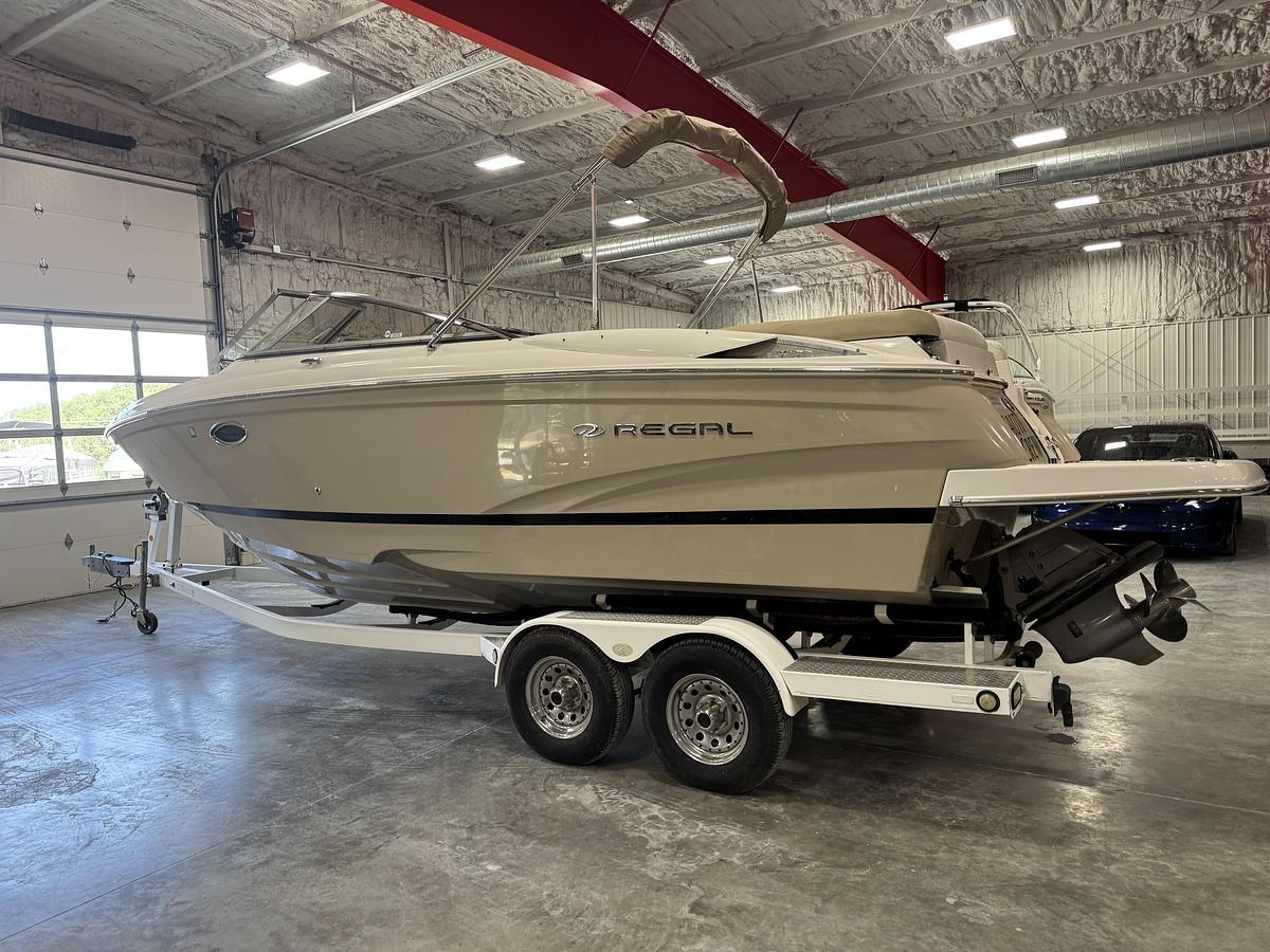 Used 2017 Regal 2700 BR
