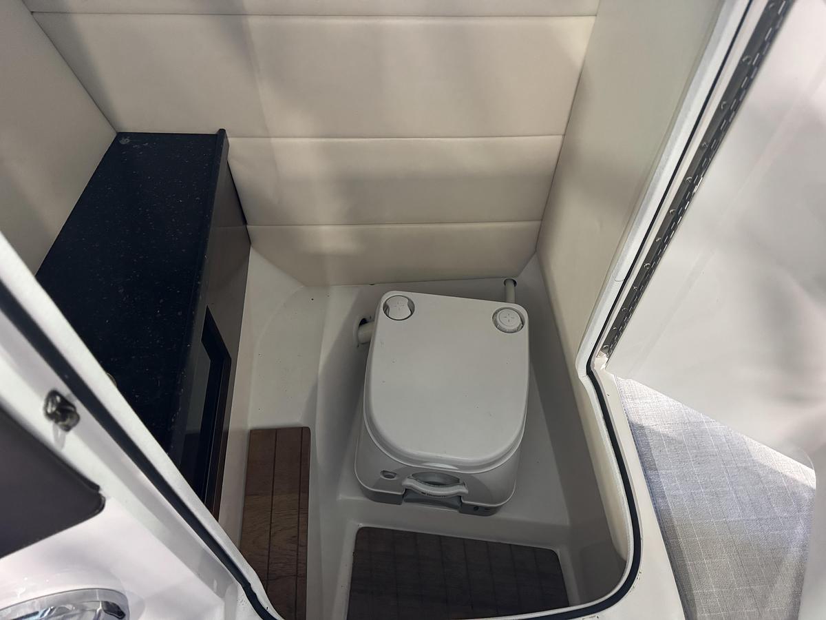 Used 2015 Regal 2800