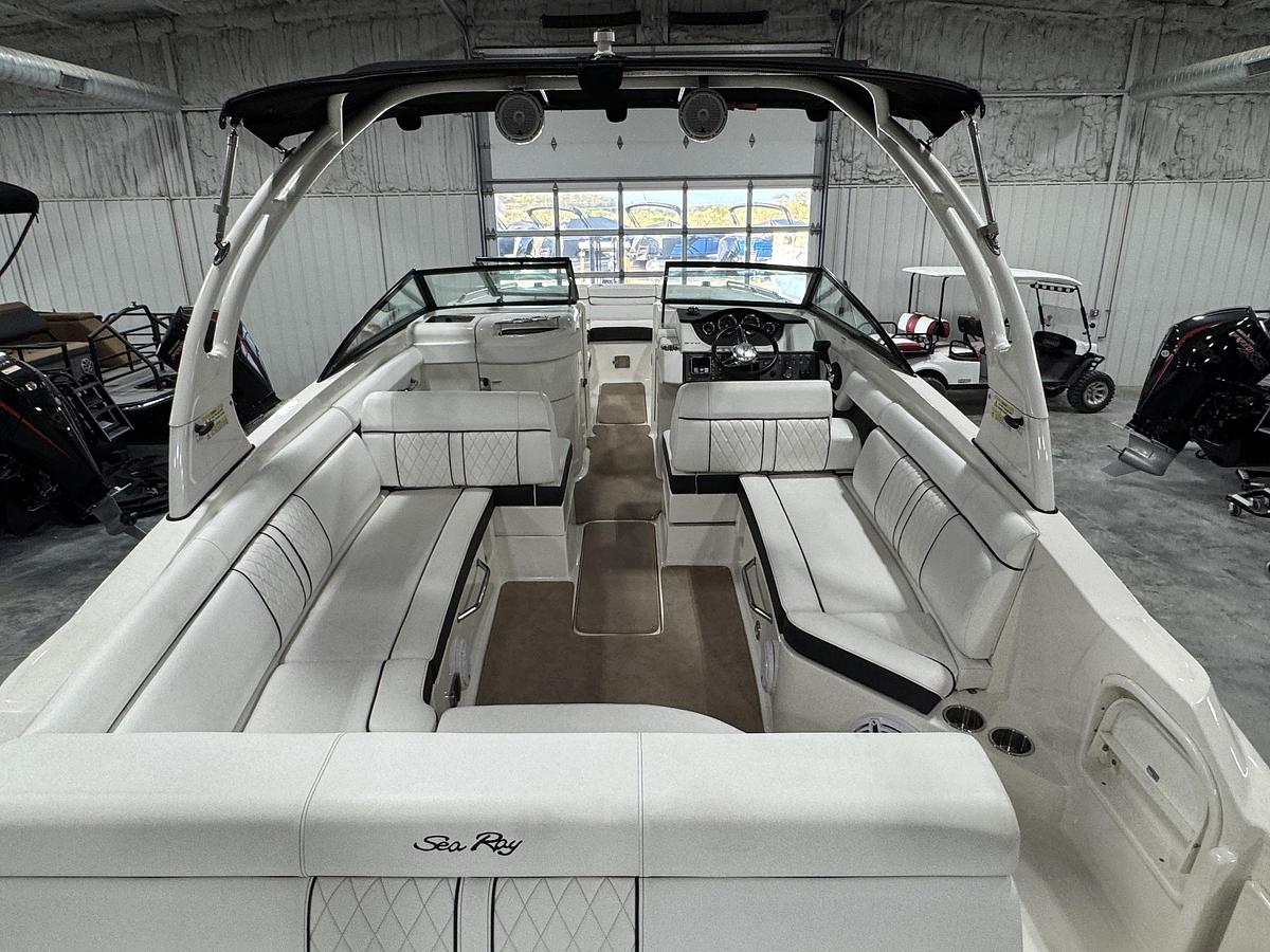 Used 2015 Sea Ray 270 SDX