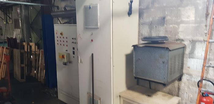 Usato SCHULER 250 ton