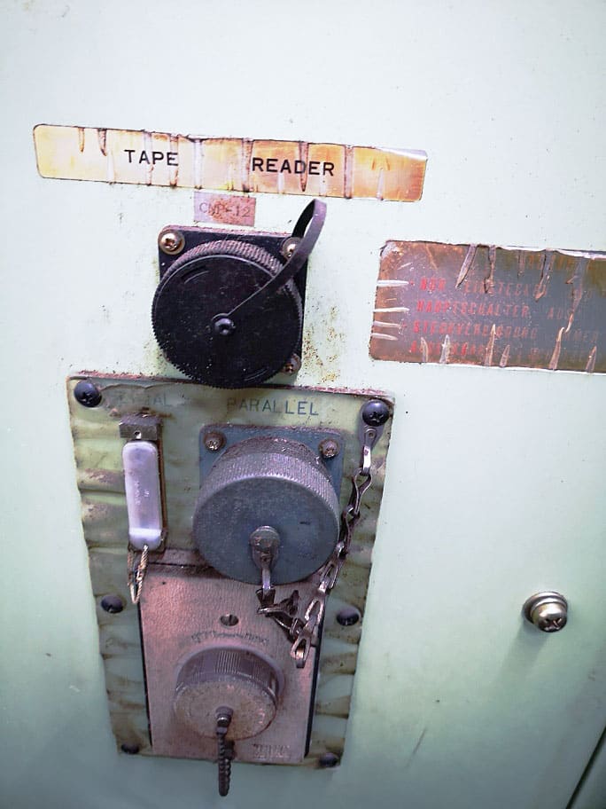 Used OKUMA LR 15 - 1998