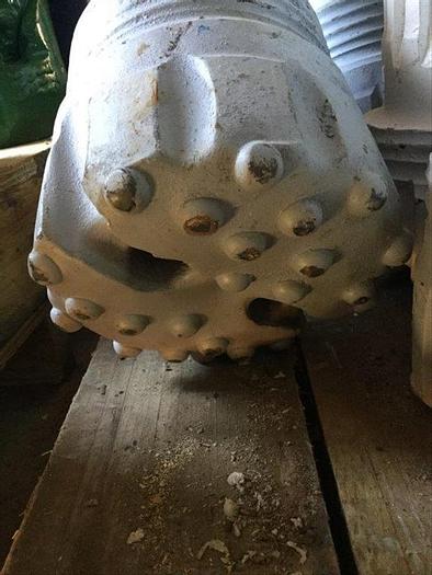 Used 7-3/4" HAMMER BIT QL8 SHANK