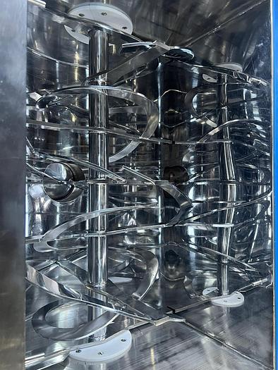 Used RIBBON BLENDER