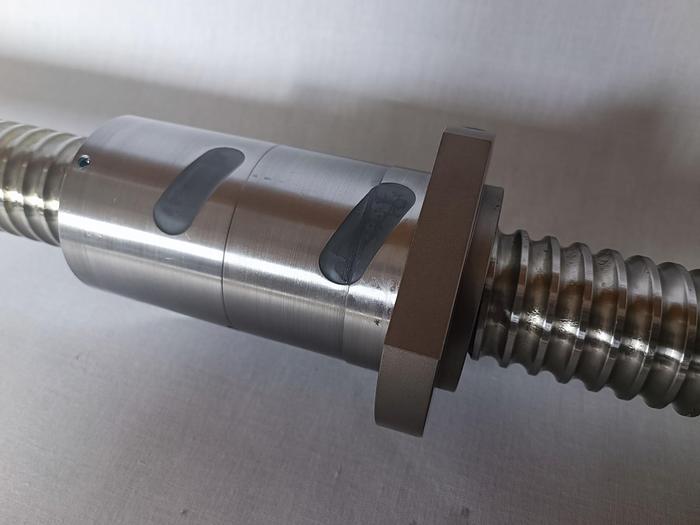 Geschliffener Präzisions Kugelgewindetrieb, D50x10, 1741mm, Steinmeyer, neu