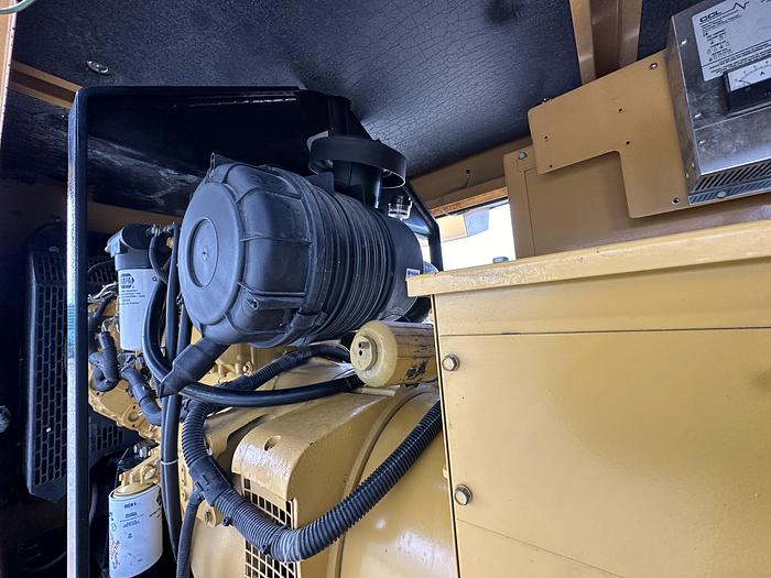 Used Used Caterpillar D60-4S Diesel Generator, 351 Hrs, EPA Tier 3, Single Phase, 60 KW