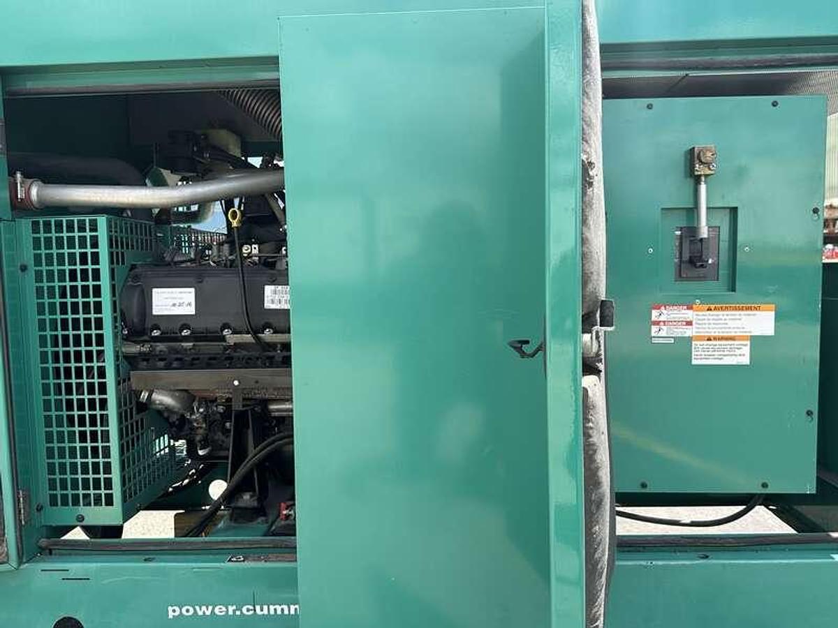 Used Used Cummins GGHJ Natural Gas / Propane Generator, 257 Hrs, EPA Certified 0 125 kW