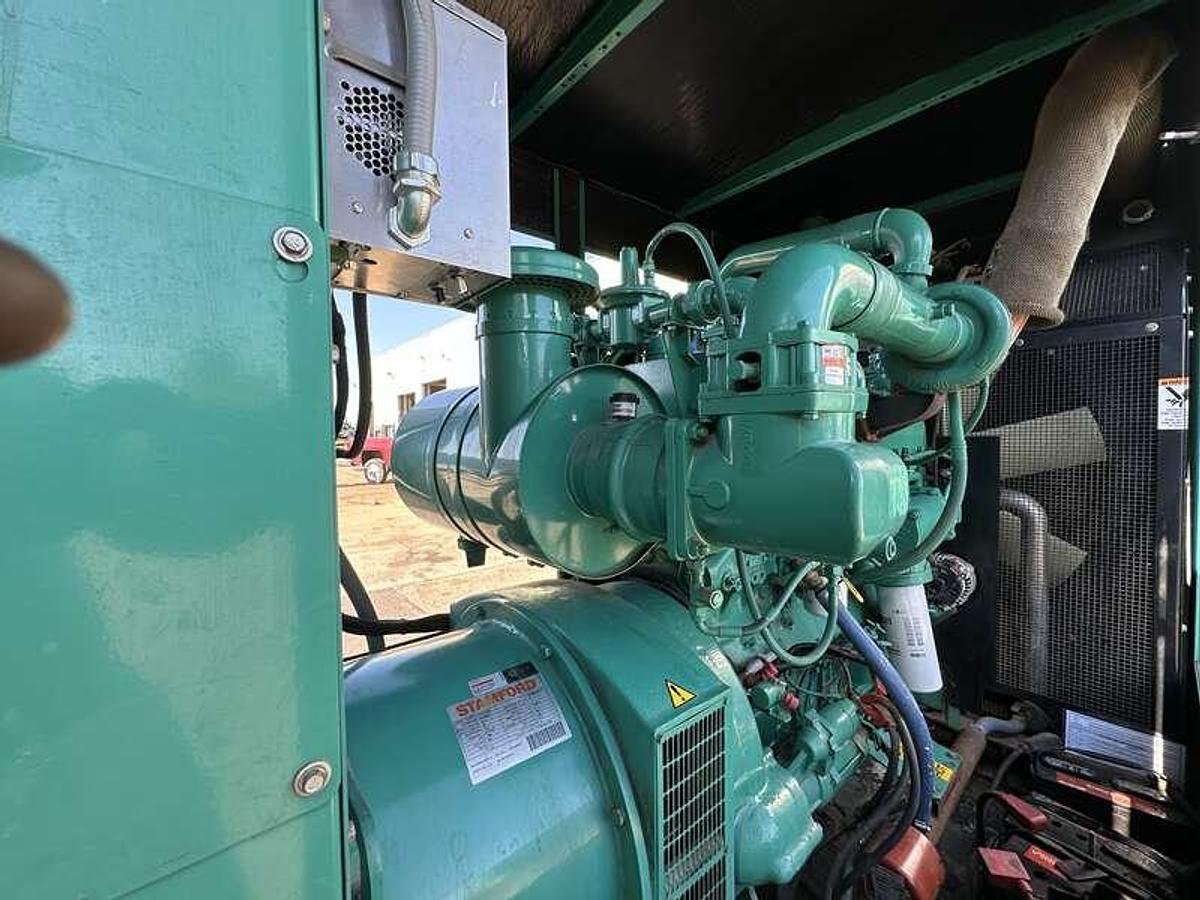 Used Used Cummins GFBC GTA855-G3 Natural Gas Generator, 124 Hrs 250 kW