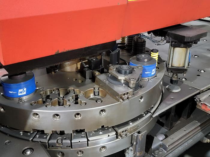 Used CNC PUNCH PRESS 