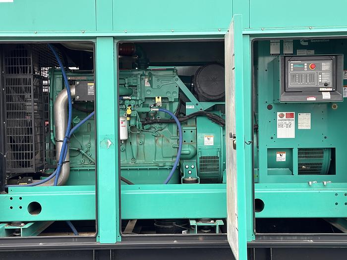 Used Used Cummins DFEK QSX15-G9 Diesel Generator, 300 Hrs, EPA Tier 2, 500 KW