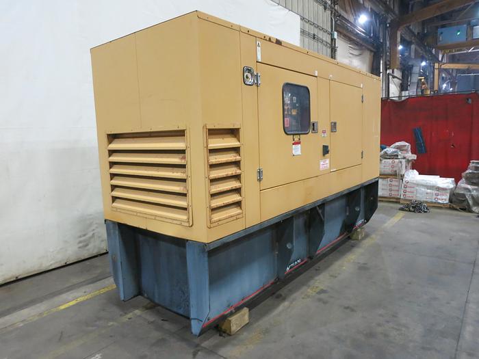 Used Used Caterpillar D200P4 Diesel Generator, 171 Hrs, 200 KW