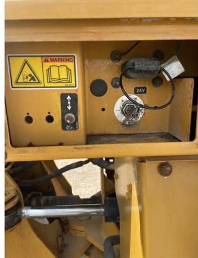 Used 2016 Caterpillar 966M