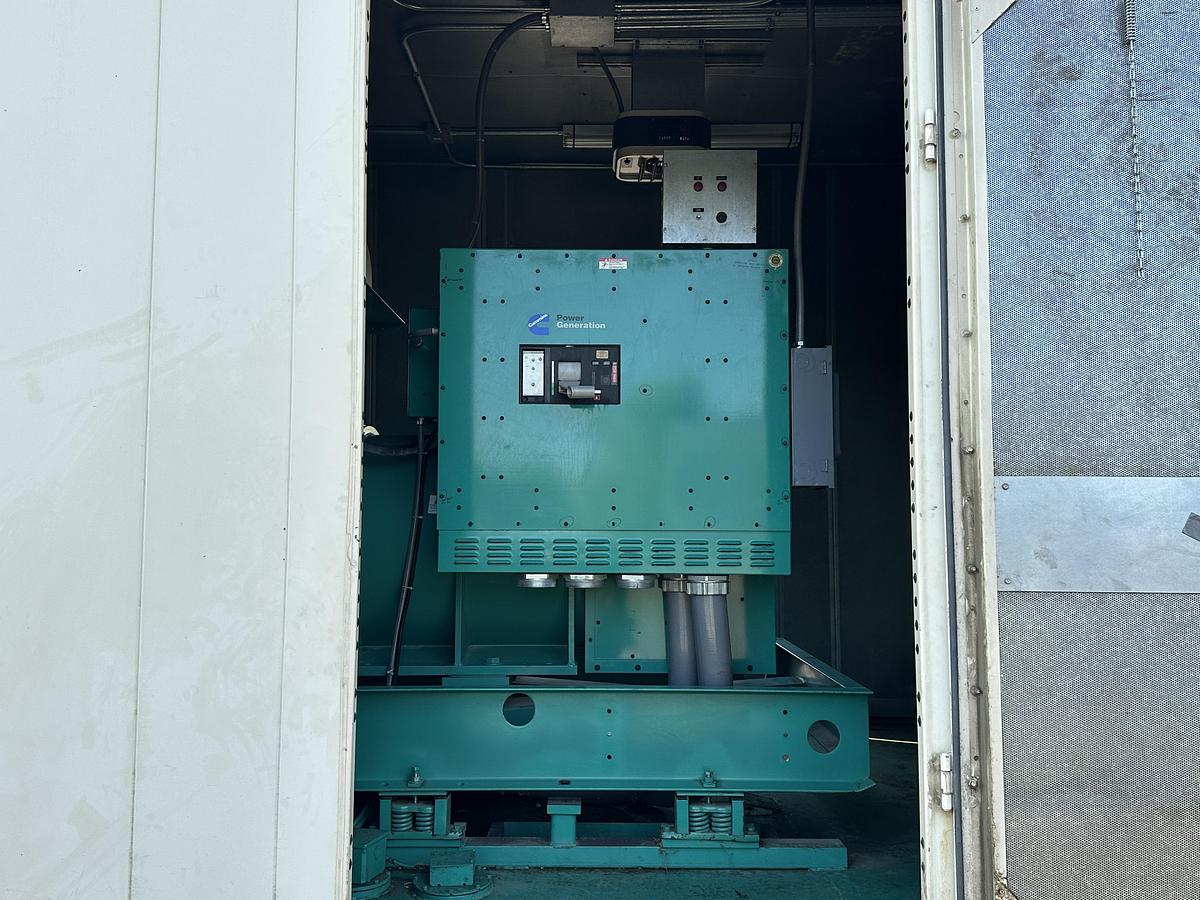 Used Used Cummins DFLC KTA50-G3 Diesel Generator, 572 Hrs, 1250 KW