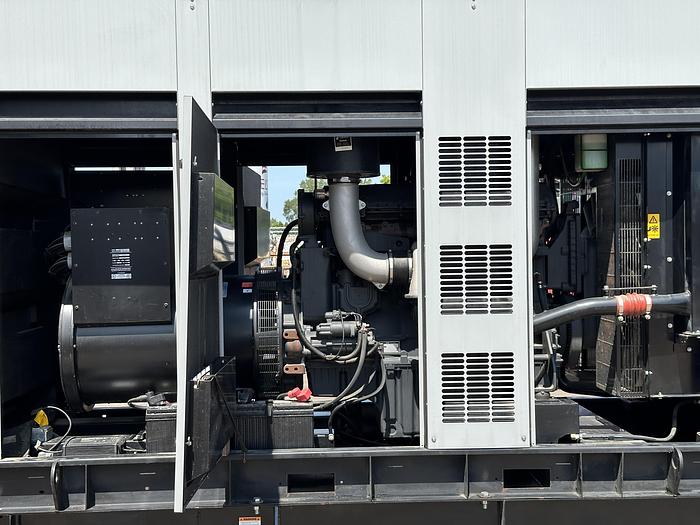 Used Used Gillette SPMD-2800-3-4-2 Diesel Generator,  140 Hrs, EPA Tier 3, 280 KW