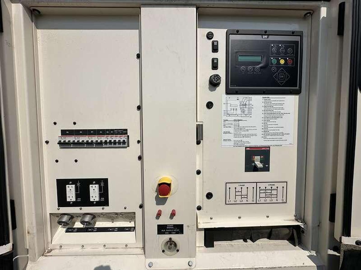 Used Used Caterpillar XQ125 Rental Grade Diesel Generator 5320 Hrs EPA Tier 4F 110 kW
