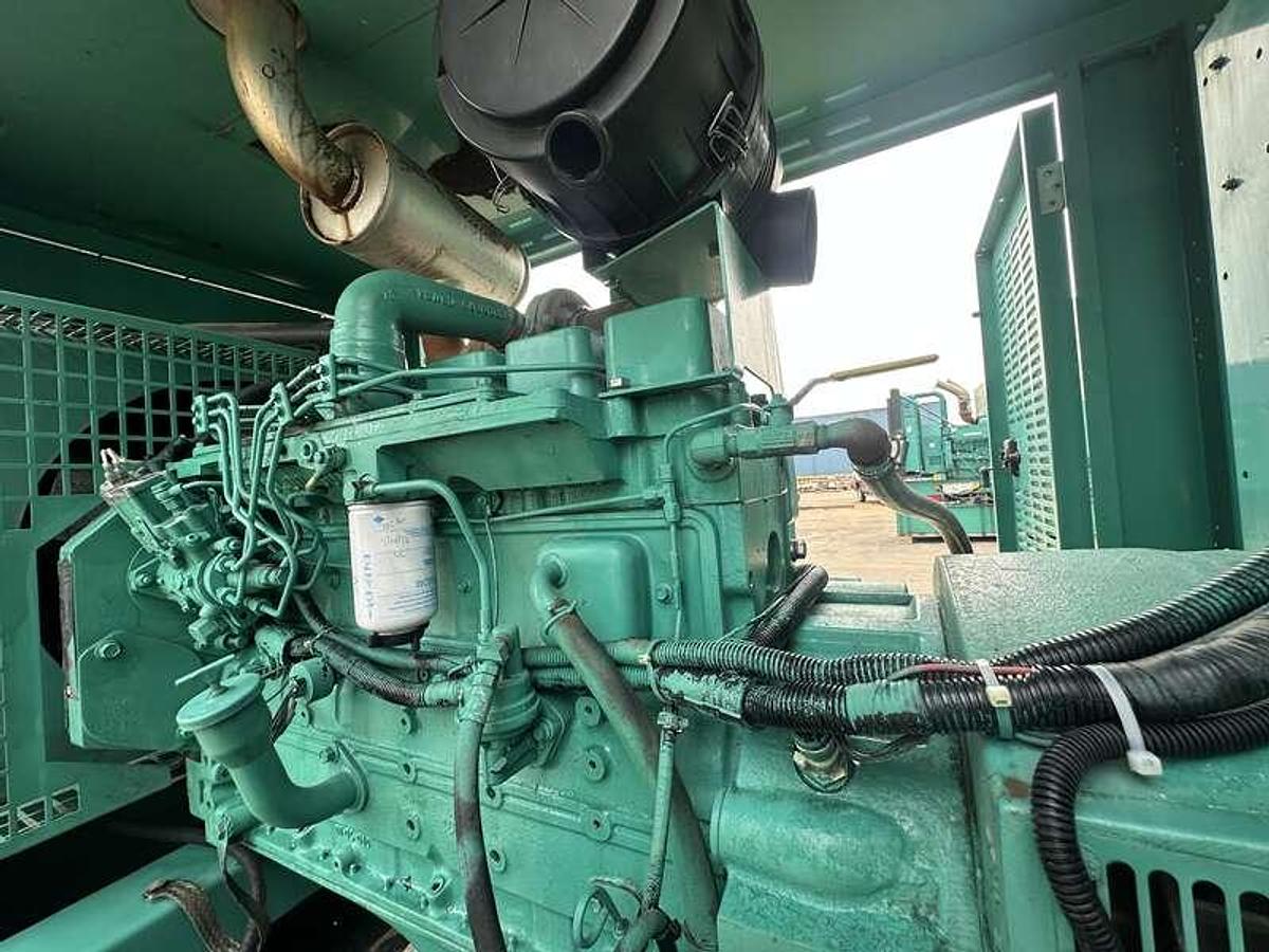 Used Used Cummins DGDA Diesel Generator, 728 Hrs
