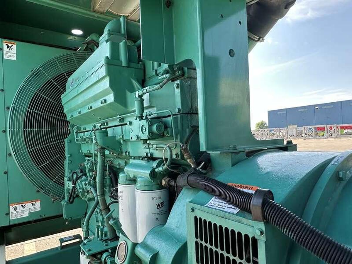 Used Used Cummins DFED KTA19-G4 Diesel Generator, 598 Hrs  500 kW
