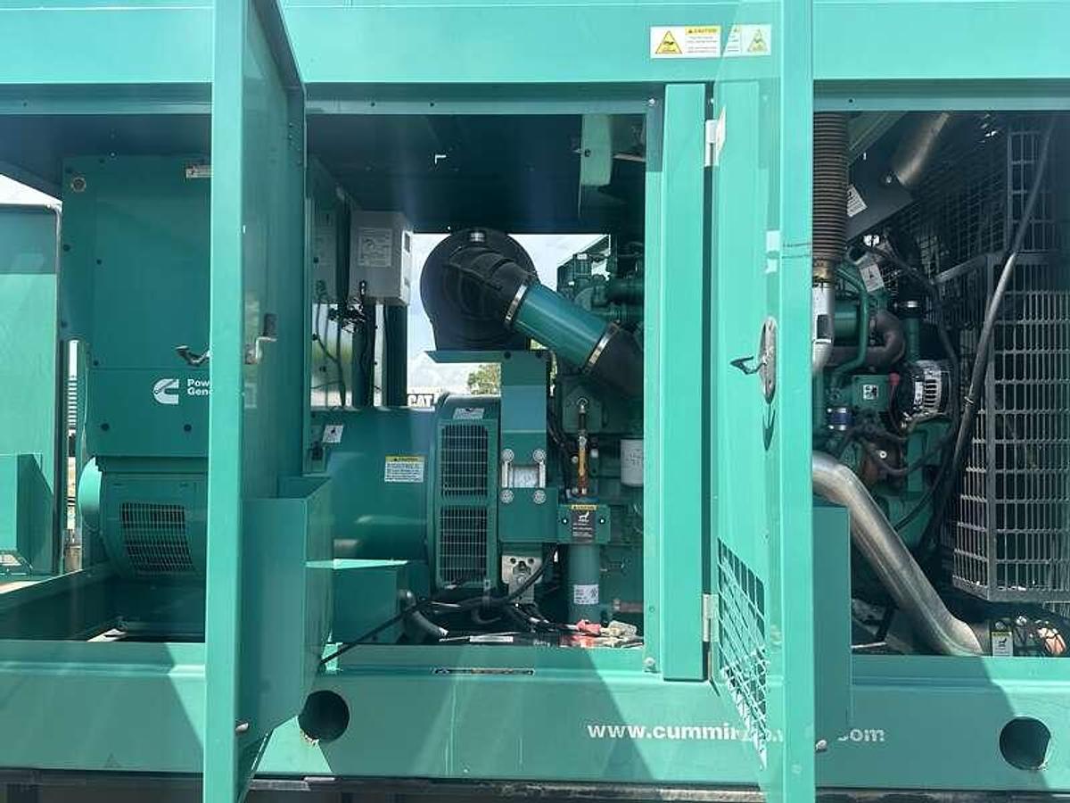 Used Used Cummins DQHAB QSM11-G4 Diesel Generator, 160 Hrs EPA Tier 3 300 k