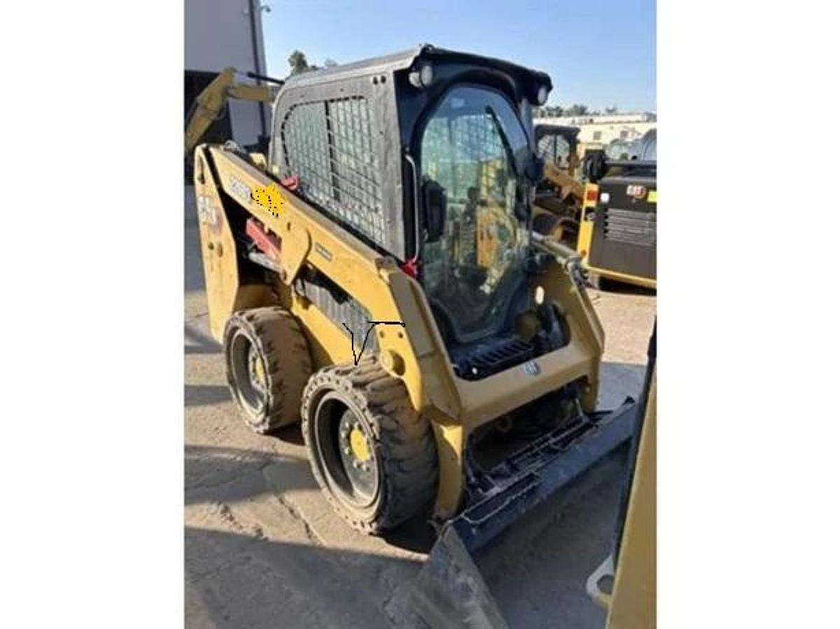 Used 2022 Caterpillar  226D3