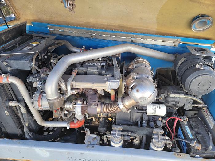 Used 2013 Genie GTH844