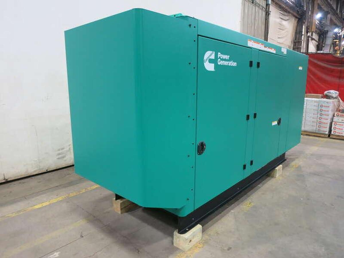 New Cummins C200N6B QSJ8.9G Natural Gas / Propane Generator, EPA Certified  200 kW