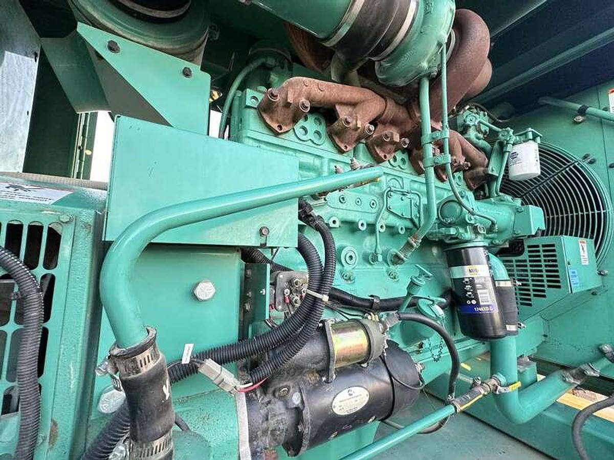 Used Used Cummins DFCB Diesel Generator, 374 Hrs 300 kW