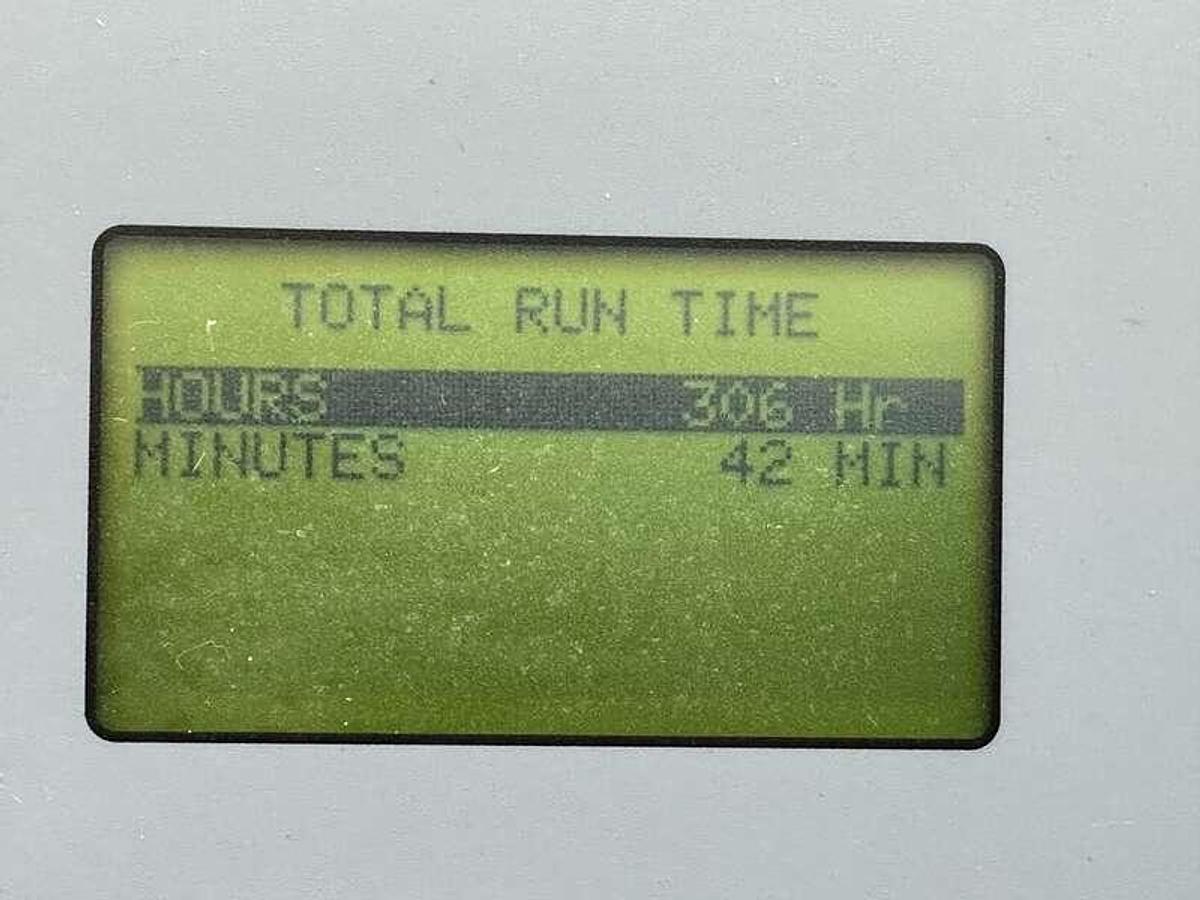 Used Used Elliot 780 RD Diesel Generator, 306 Hrs  750 kW