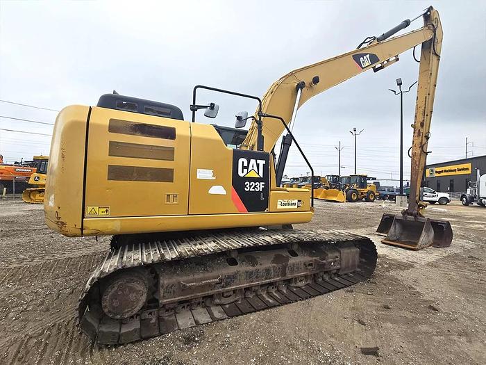 Used 2015 Caterpillar 323FL