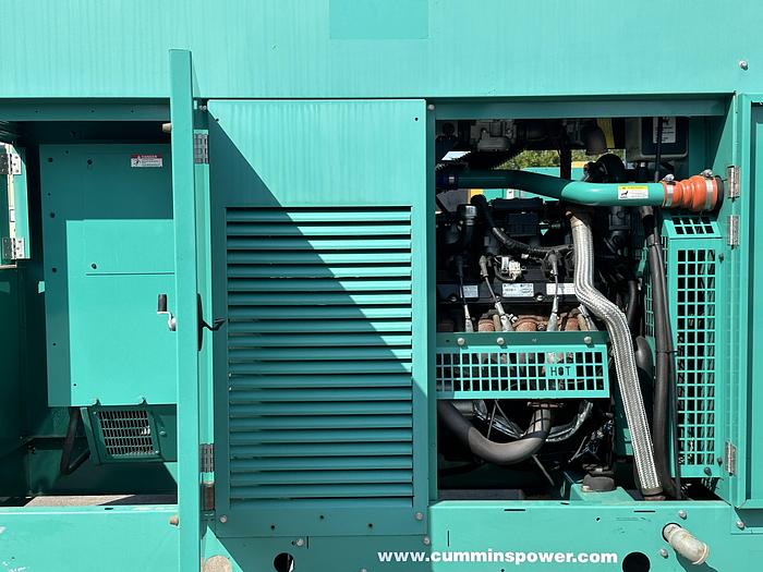 Used Used Cummins GGLB Natural Gas / Propane Generator, 320 Hrs, 150 KW