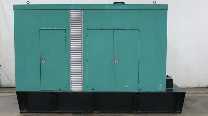 Used Used Cummins DFED KTA19-G4 Diesel Generator, 711 Hrs, 500 KW