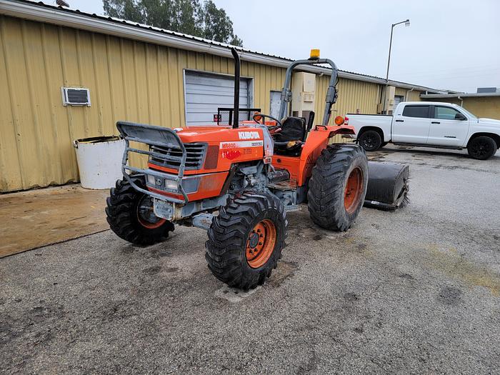 Used KUBOTA 6800 4X4