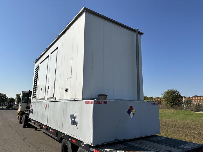 Used Used Cummins DQCB QSK23-G7 NR2 Diesel Generator, 468 Hrs, EPA Tier 2, 750 KW