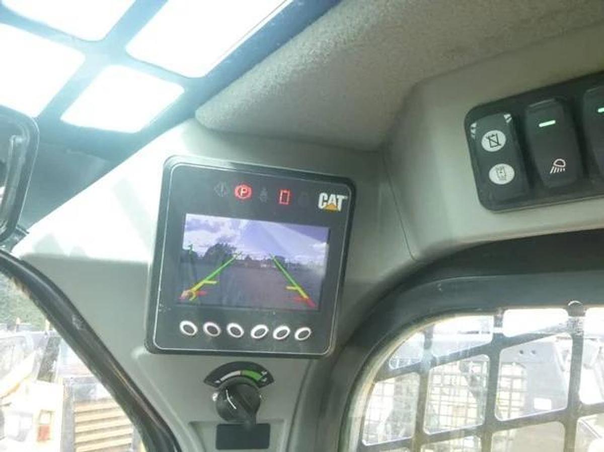 Used 2023 Caterpillar 259D3