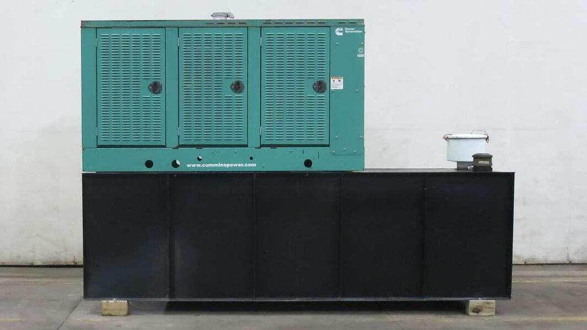 Used Used Cummins DSHAA QSL9-G2 Diesel Generator, 42 Hrs, EPA Tier 3 $29,900 150 kW