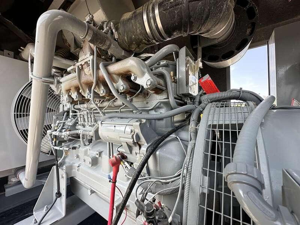 Used Used MTU DS200 Diesel Generator, 34 Hrs, EPA Tier 3  200 kW