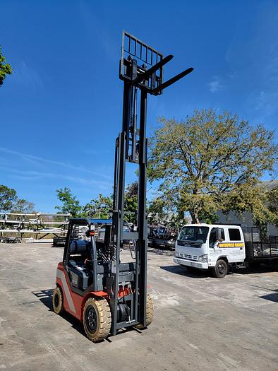 Forklift
