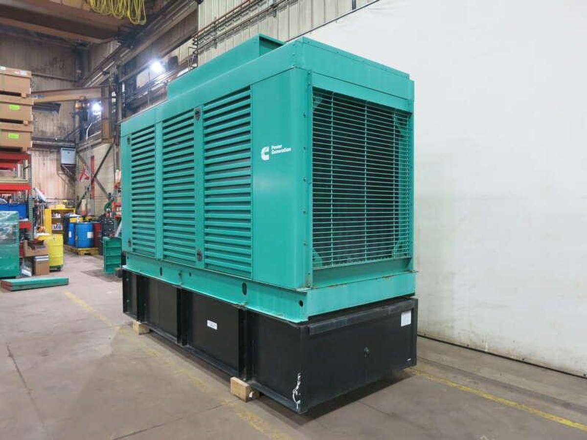 Used Used Cummins DFED KTA19-G4 Diesel Generator, 82 Hrs 500 kW