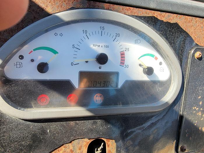 Used 2013 Genie GTH844