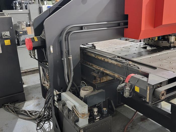 Used CNC PUNCH PRESS 