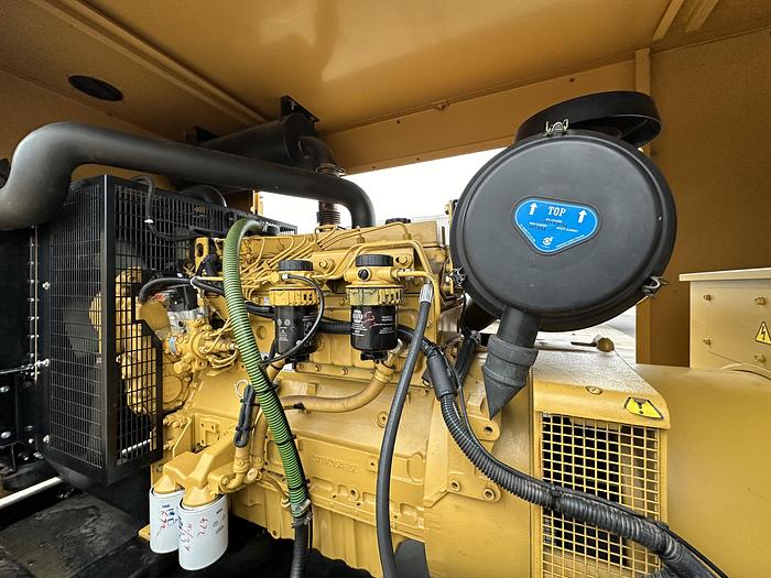 Used Used Caterpillar Olympian D125P2 Diesel Generator, 674 Hrs, 125 KW
