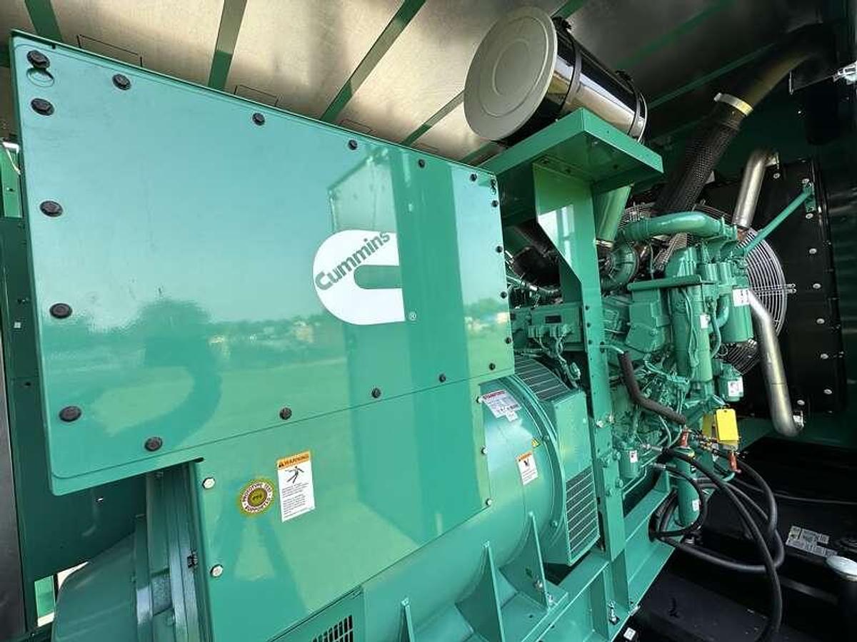 New Cummins DQFAD QST30-G5 NR2 Diesel Generator, EPA Tier 2 $329,900 1000 kW