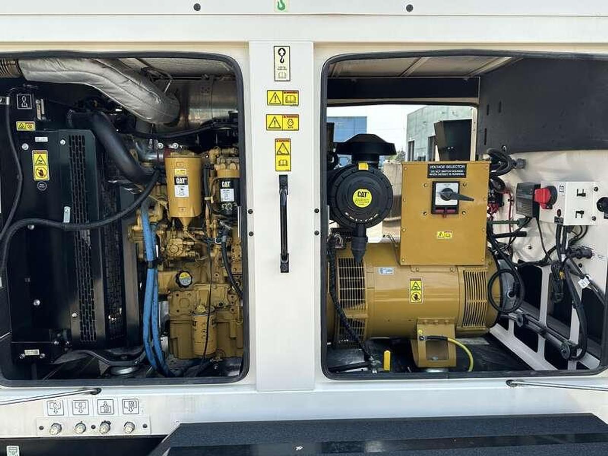Used Used Caterpillar XQ125 Rental Grade Diesel Generator 5320 Hrs EPA Tier 4F 110 kW