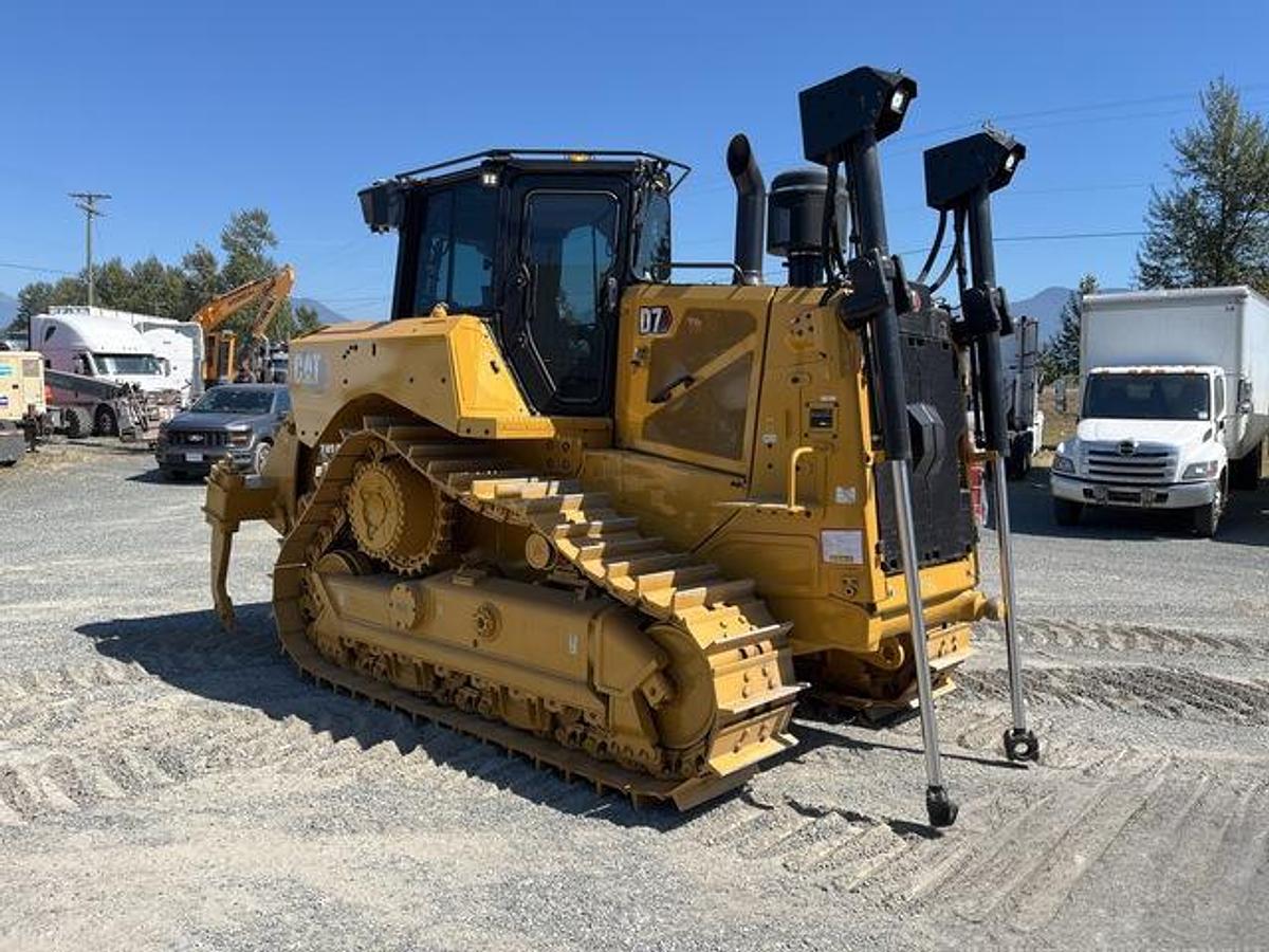 D7 Track type Tractor