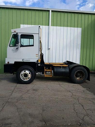 Used 2017 Capacity Trucks TJ Series DOT 66" Cab