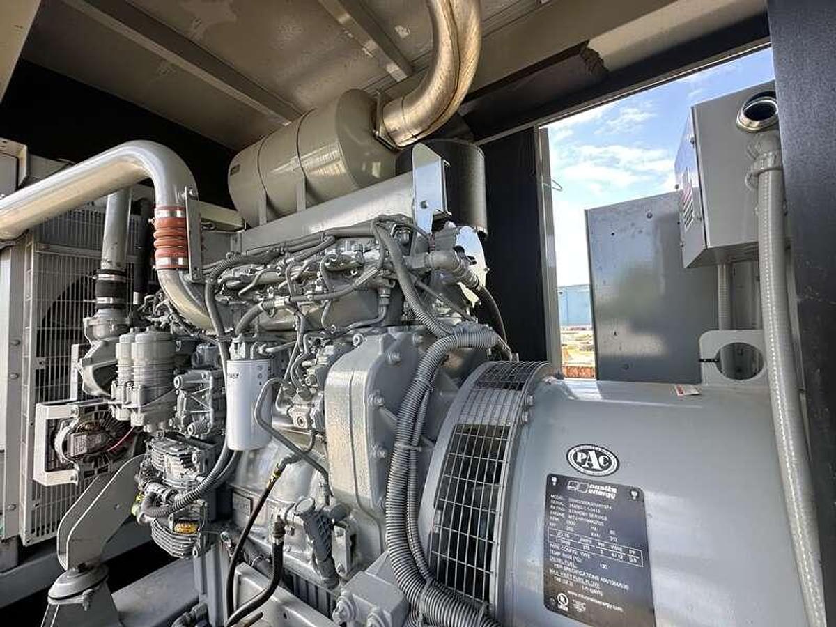 Used Used MTU DS250 6R1600G70S Diesel Generator, 390 Hrs, EPA Tier 3 250 kW