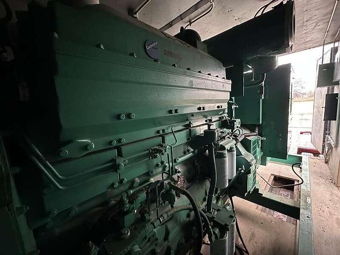 Used USED Cummins 500 kW standby (450 kW prime) diesel generator