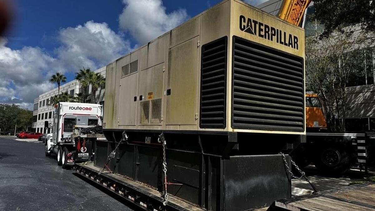 Used Used Caterpillar 3412 Diesel Generator, 465 Hrs  550 kW