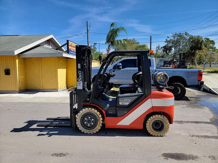Forklift