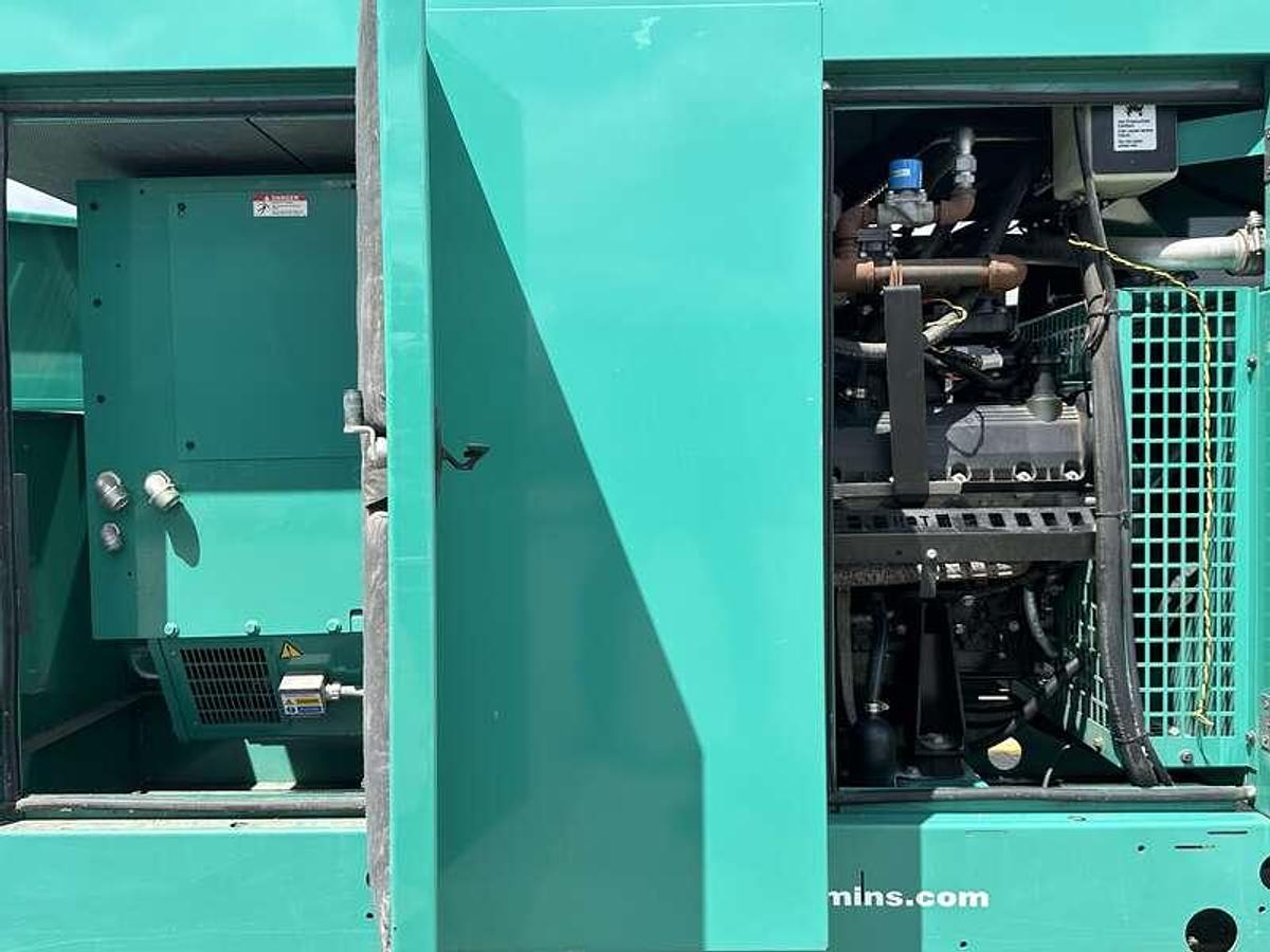 Used Used Cummins GGHJ Natural Gas / Propane Generator, 257 Hrs, EPA Certified 0 125 kW