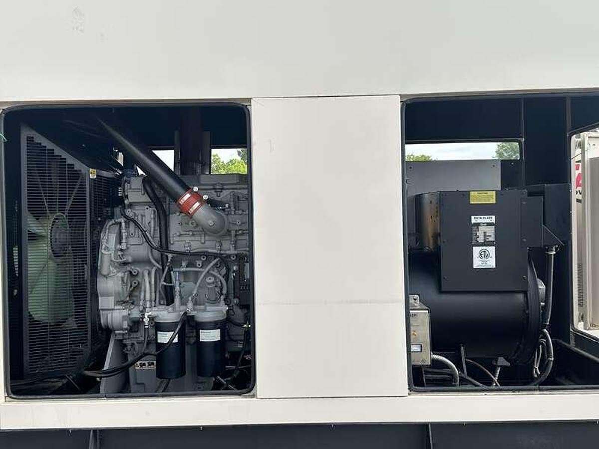 Used Used Taylor TD300 Perkins Engine Diesel Generator, 97 Hrs, EPA Tier 3 300 kW